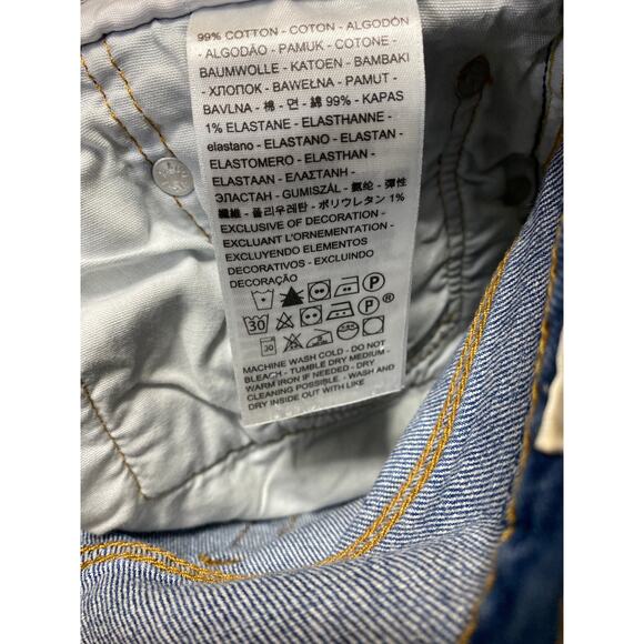 Levi's Premium Women's Blue Dark Wash Distressed Cutoff Denim Jean Shorts Size M - Picture 5 of 5